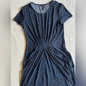 BCBG Maxazria Curve Flaunting Cicely short sleeve dress, blue black. Women’s M